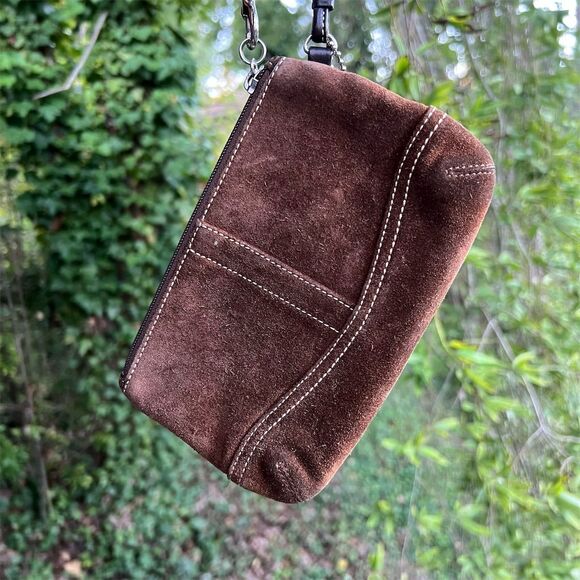 COACH Brown Suede Wristlet EXCELLENT AUTHENTIC - Picture 4 of 9